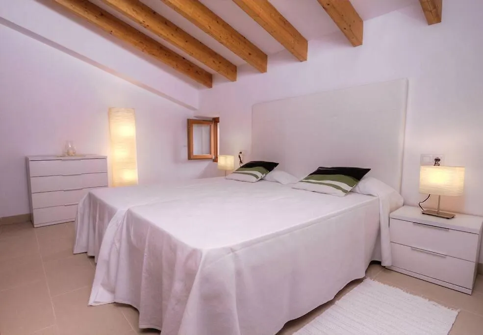 Can Bandris Villa Situada A 2 Minutos Pollensa.